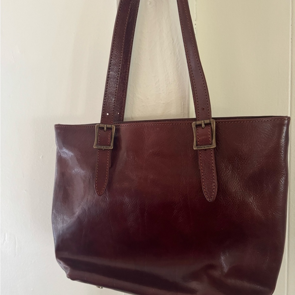 Elegant Brown Leather Tote Bag